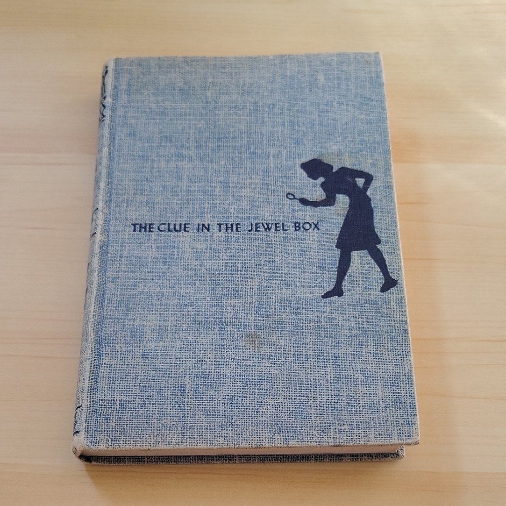 Nancy Drew #20 The Clue in the Jewel Box